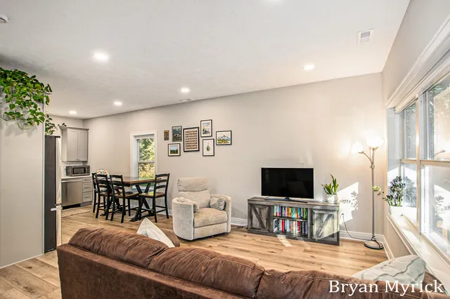 $1,150,000 | 4656 Arbor Trail, Holland, MI 49423