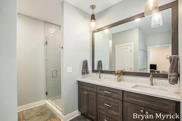 $1,150,000 | 4656 Arbor Trail, Holland, MI 49423