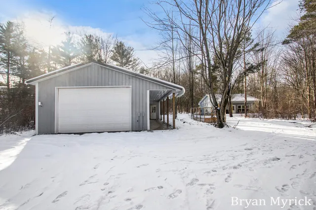 $1,150,000 | 4656 Arbor Trail, Holland, MI 49423