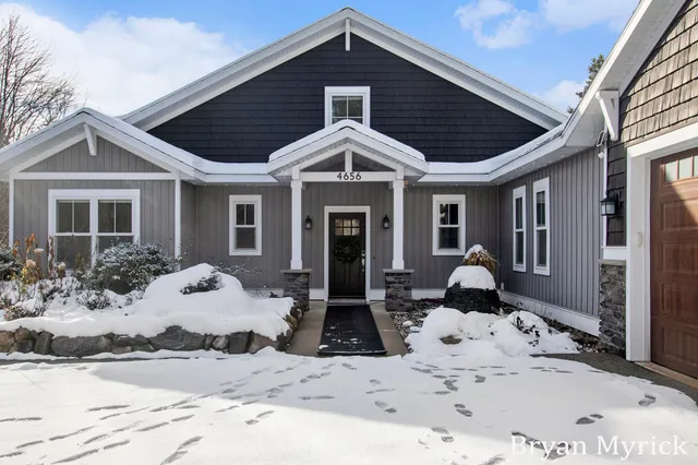 $1,150,000 | 4656 Arbor Trail, Holland, MI 49423