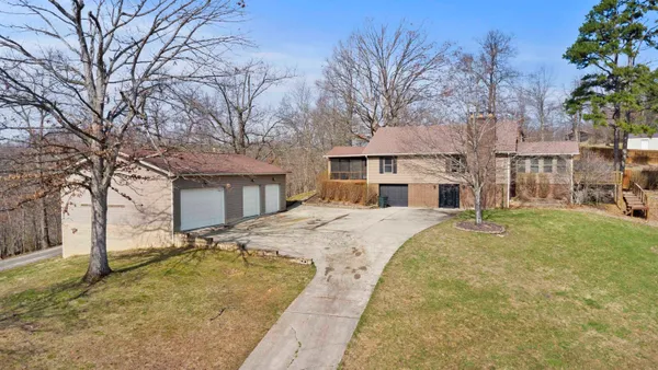 $218,000 | 6037 Lynnwood Court, Catlettsburg, KY 41129