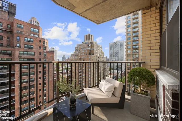 $1,150,000 | 345 East 80th Street, Unit 15B | Upper East Side