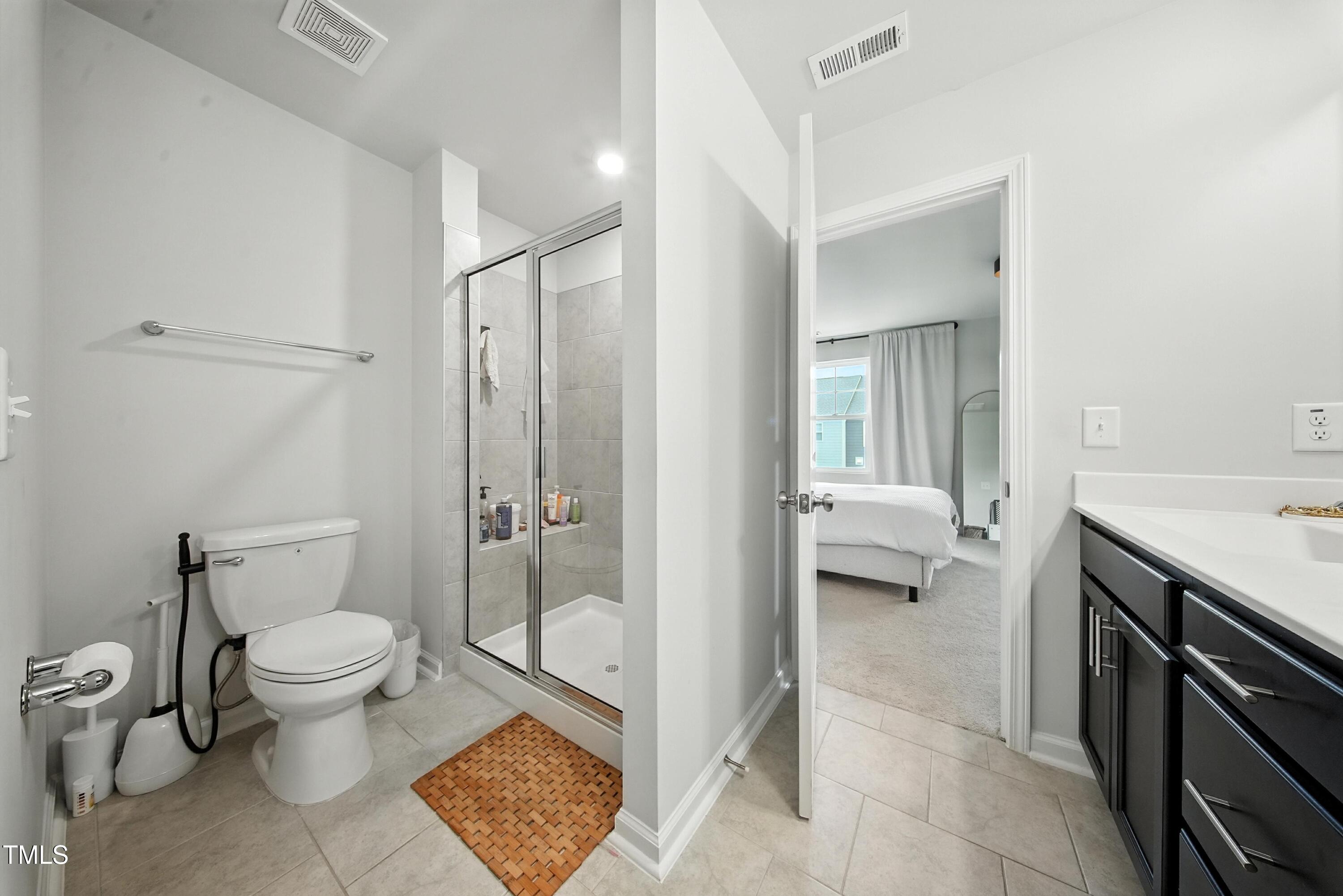5205 Invention Way Raleigh, NC 27616 - Photo 16 of 23 DSC02116