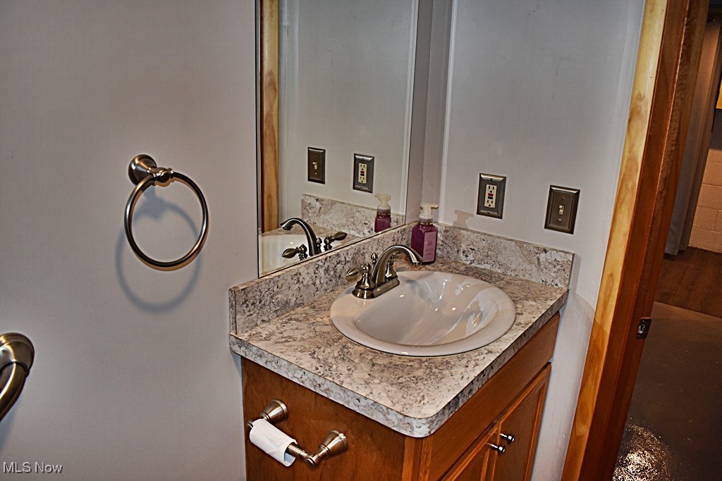 17600 Egbert Road Bedford, OH 44146 - Photo 40 of 49 Bathroom featuring vanity