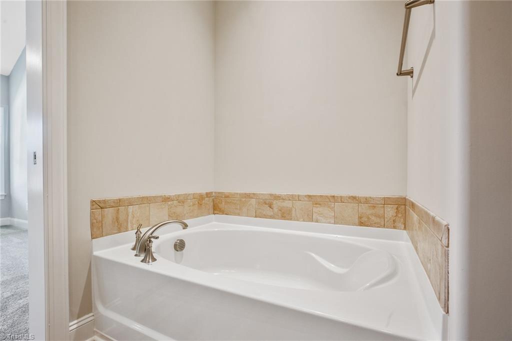 2264 Willard Dairy Road High Point, NC 27265 - Photo 20 of 27