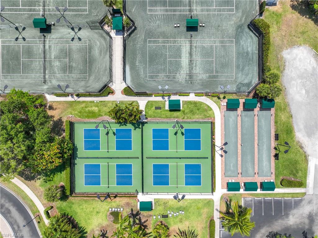 3589 Periwinkle Way Naples, FL 34114 - Photo 34 of 39 front view of a building