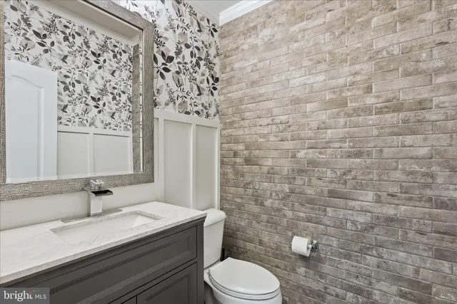 $1,200,000 | 6616 Osborne Hill Drive, Upper Marlboro, MD 20772