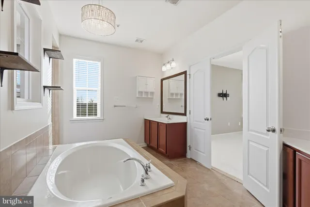 $1,200,000 | 6616 Osborne Hill Drive, Upper Marlboro, MD 20772