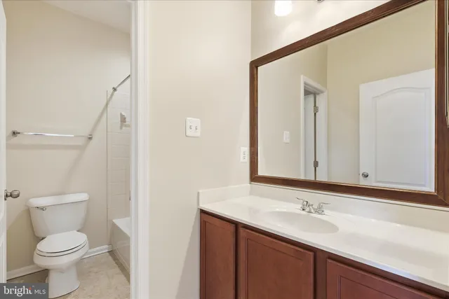 $1,200,000 | 6616 Osborne Hill Drive, Upper Marlboro, MD 20772