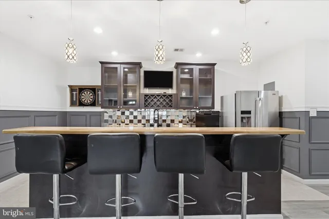 $1,200,000 | 6616 Osborne Hill Drive, Upper Marlboro, MD 20772