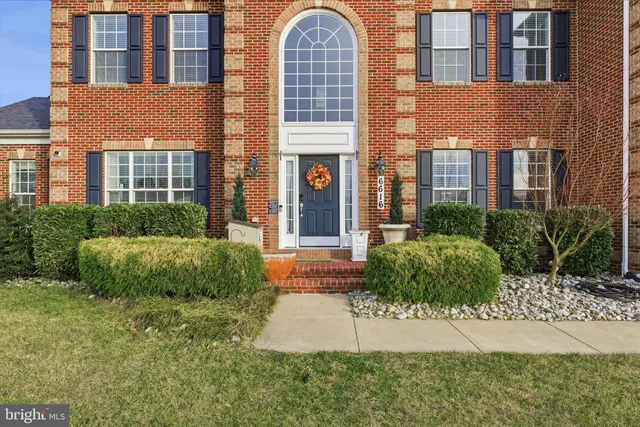 $1,200,000 | 6616 Osborne Hill Drive, Upper Marlboro, MD 20772