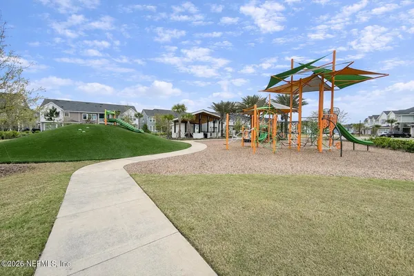 $2,450 | 11102 Quantum Court, Jacksonville, FL 32256