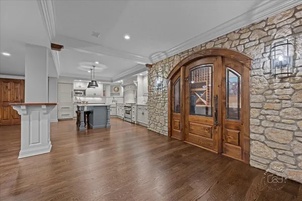 $2,450,000 | 36W442 Hunters Gate Road, St. Charles, IL 60175