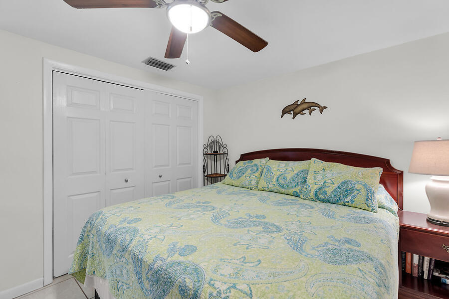 303 Sombrero Beach Road Marathon, FL 33050 - Photo 23 of 84 Side B-Primary Bedroom