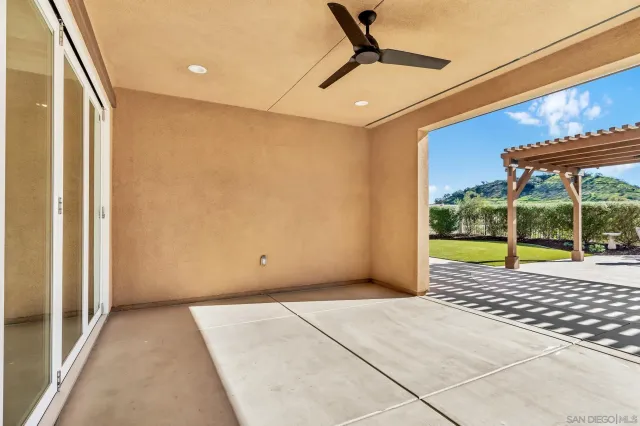 $1,495,000 | 1128 Witherby Lane, Escondido, CA 92026