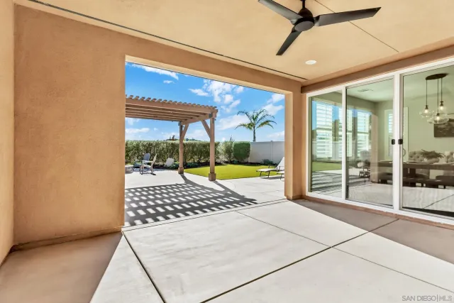 $1,495,000 | 1128 Witherby Lane, Escondido, CA 92026