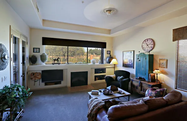 $5,750 | 6894 East Thirsty Cactus Lane, Scottsdale, AZ 85266