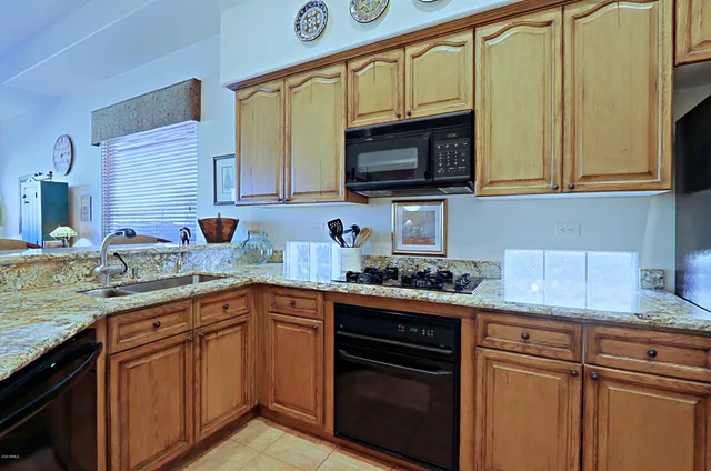 $5,750 | 6894 East Thirsty Cactus Lane, Scottsdale, AZ 85266