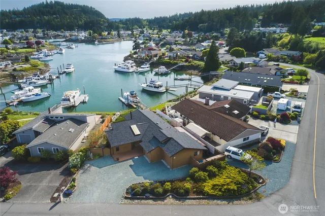 $655,000 | 146 Lummi Drive, La Conner, WA 98257