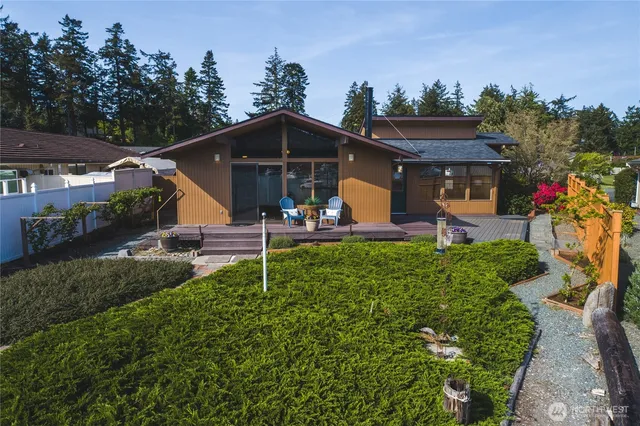 $655,000 | 146 Lummi Drive, La Conner, WA 98257