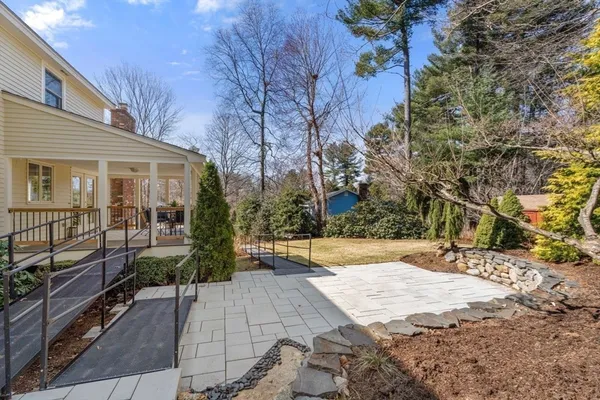 $1,095,000 | 1 Lancaster Place, Andover, MA 01810