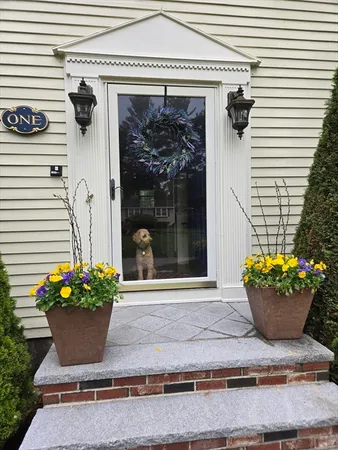 $1,095,000 | 1 Lancaster Place, Andover, MA 01810