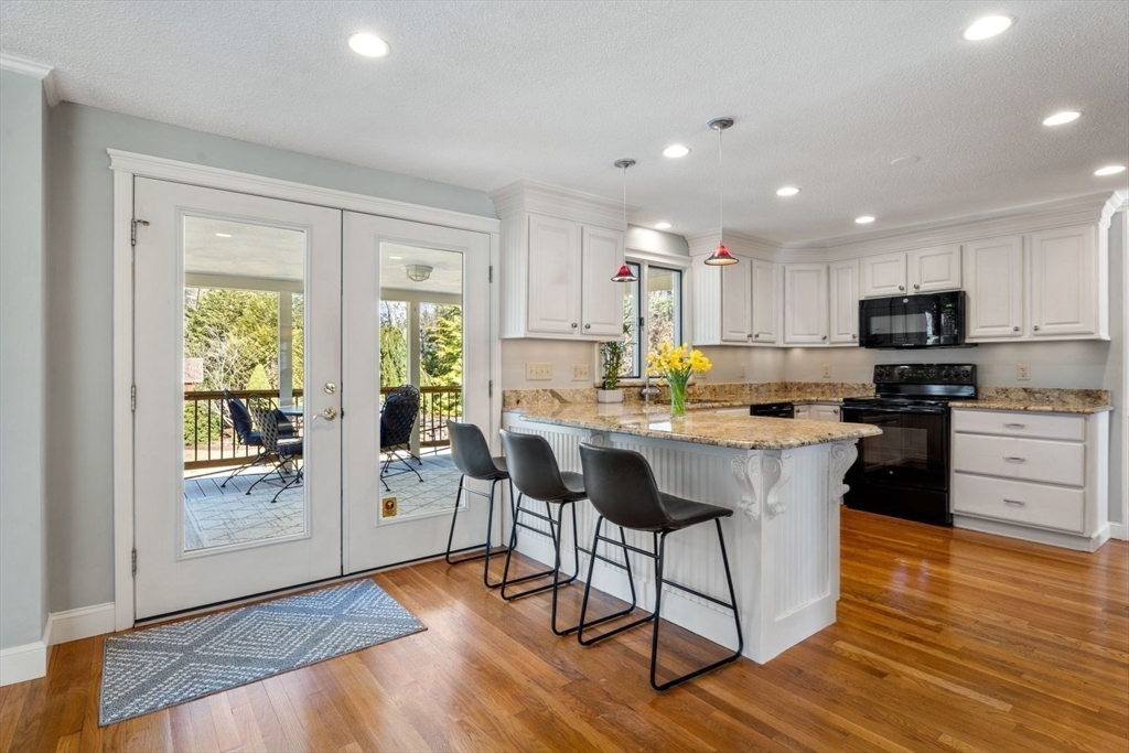 1 Lancaster Place Andover, MA 01810 - Photo 9 of 41