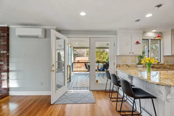 $1,095,000 | 1 Lancaster Place, Andover, MA 01810