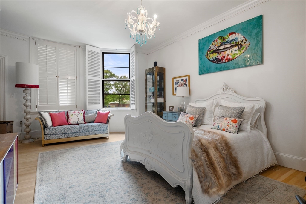 260 Beacon Street, Unit 4 Boston, MA 02116 - Photo 19 of 33
