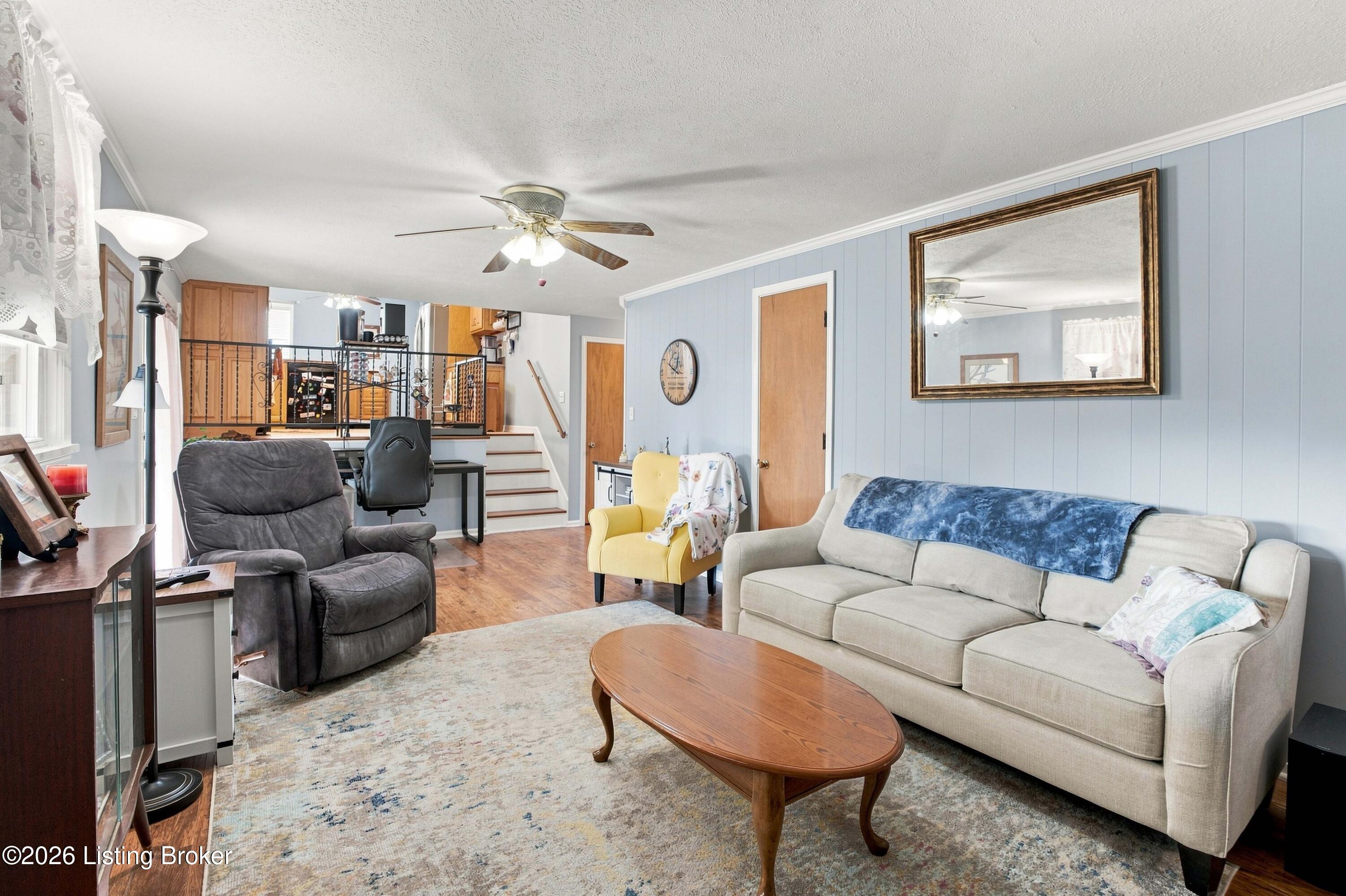 6217 Maywick Road Louisville, KY 40272 - Photo 22 of 46 DSC09357 2