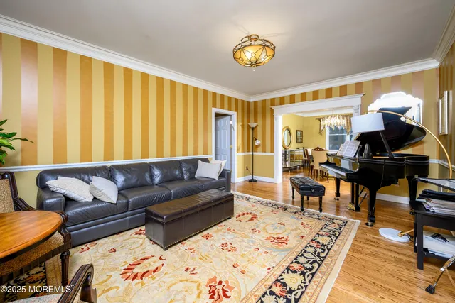 $1,890,000 | 10 Austen Court, Marlboro, NJ 07746