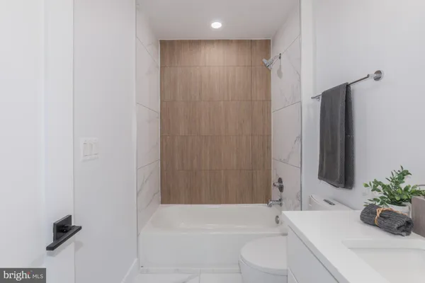 $665,000 | 4347 Harrison Street Northwest, Unit 5, Washington, DC 20015