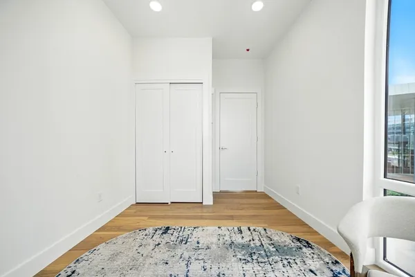 $3,950 | 38 Hichborn Street, Unit 506, Boston, MA 02135