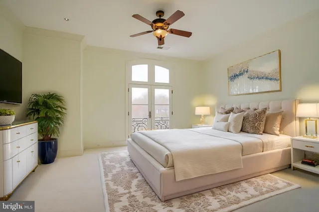 $5,900,000 | 8023 Georgetown Pike, McLean, VA 22102