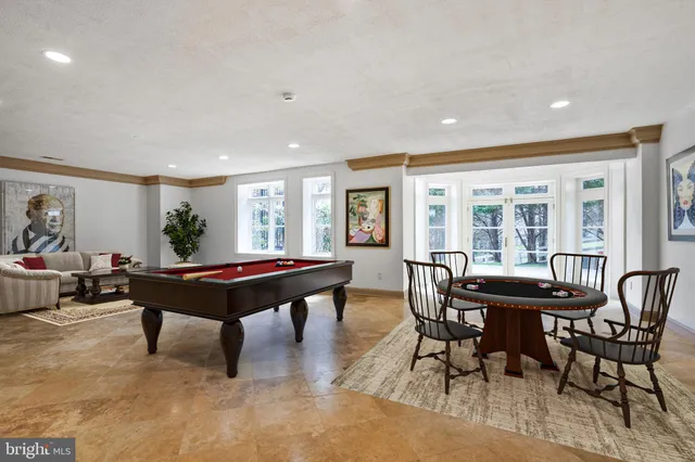 $5,900,000 | 8023 Georgetown Pike, McLean, VA 22102