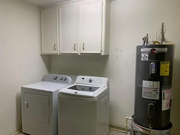 $1,999 | 1922 20th Street, Huntsville, TX 77340