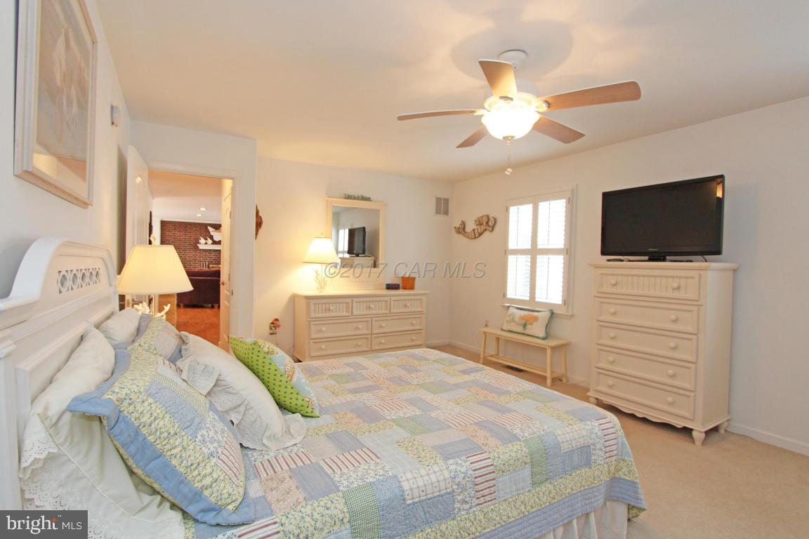 13908 Fiesta Road Ocean City, MD 21842 - Photo 18 of 46 Gallery Image 18