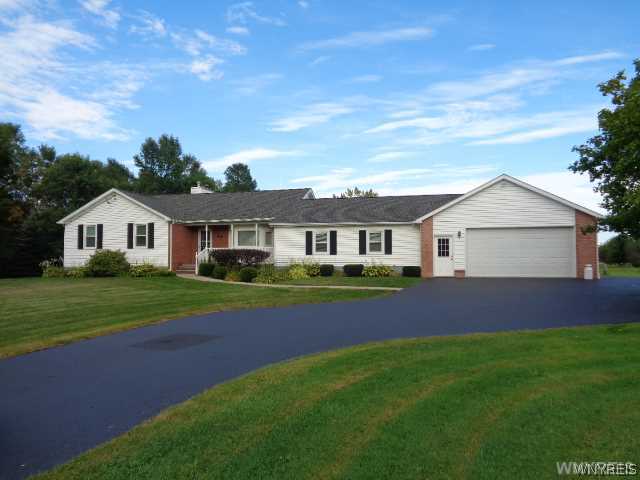 7641 Maple Road Newstead, NY 14001 - Photo 1 of 1 Exterior Front