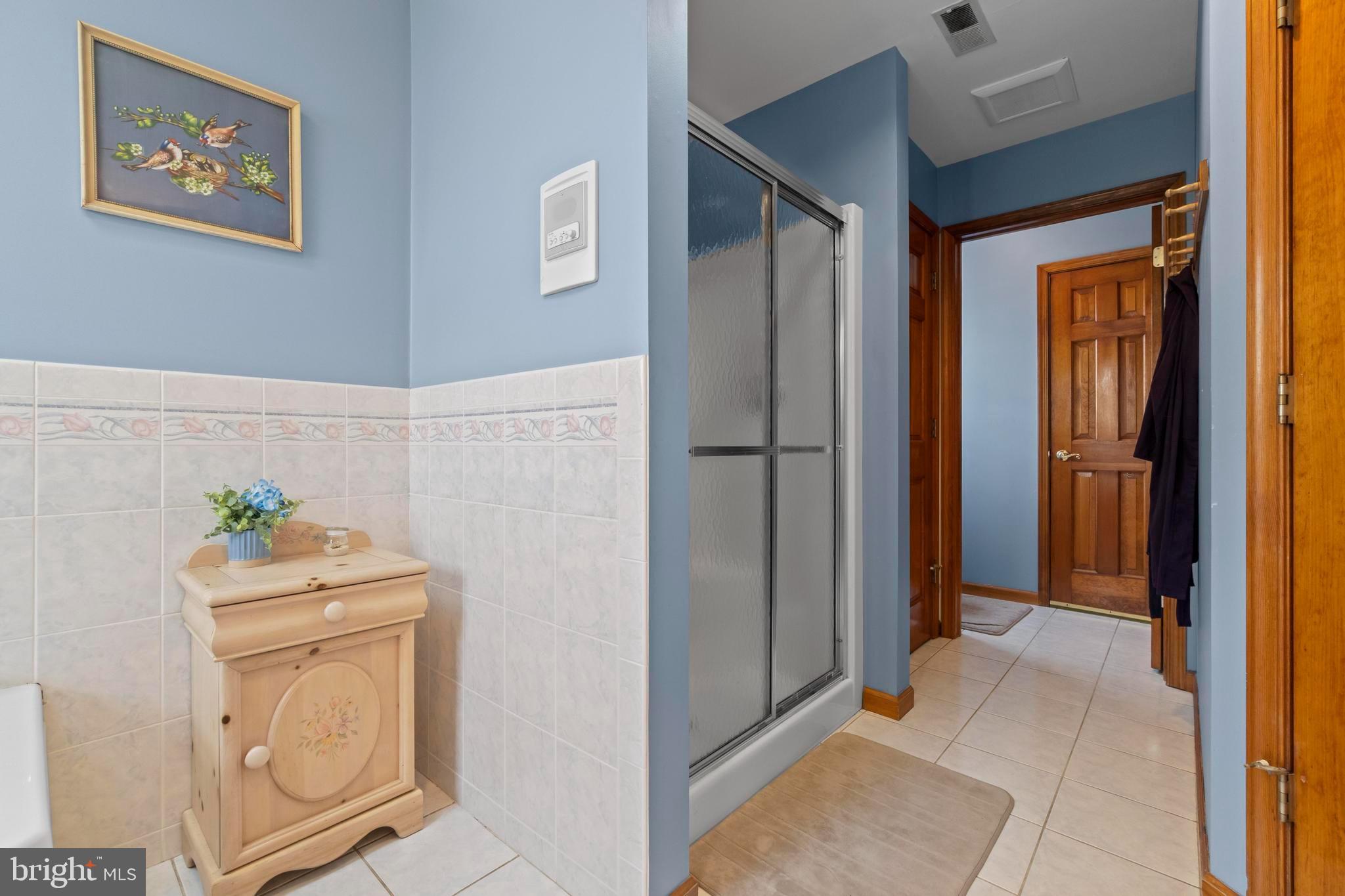 24 Oriental Road Shamong, NJ 08088 - Photo 29 of 67 a view of hallway with washer and dryer