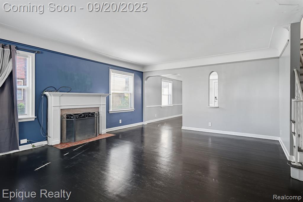 20201 Stratford Road Detroit, MI 48221 - Photo 4 of 25