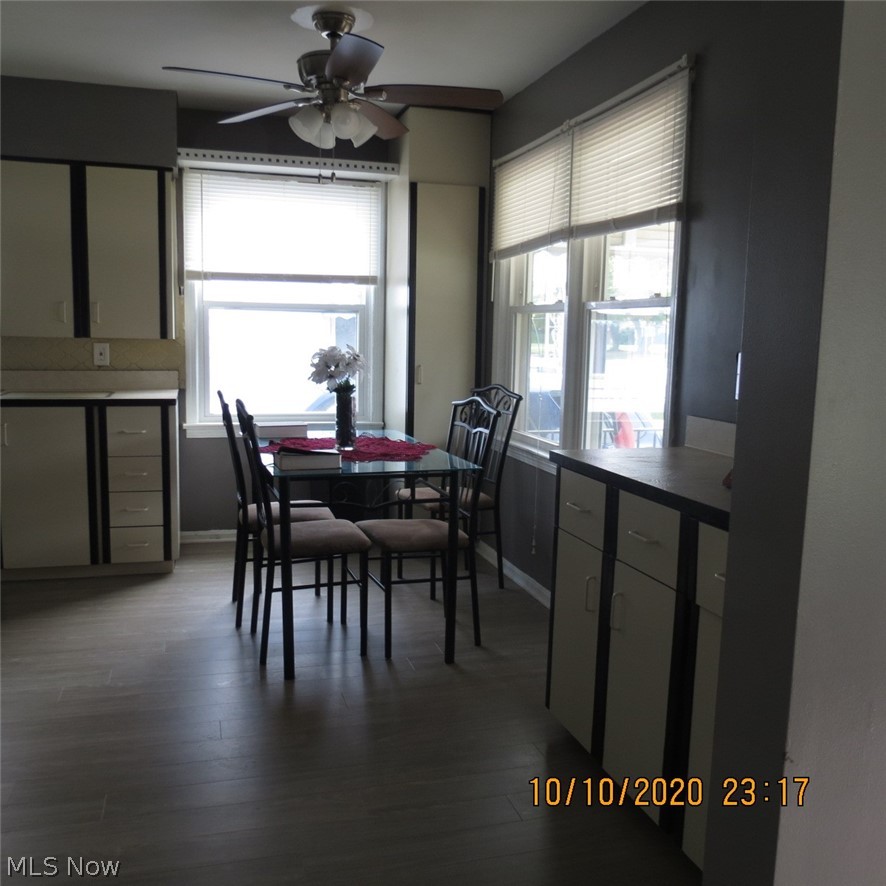 4102 Snow Road Cleveland, OH 44134 - Photo 10 of 19
