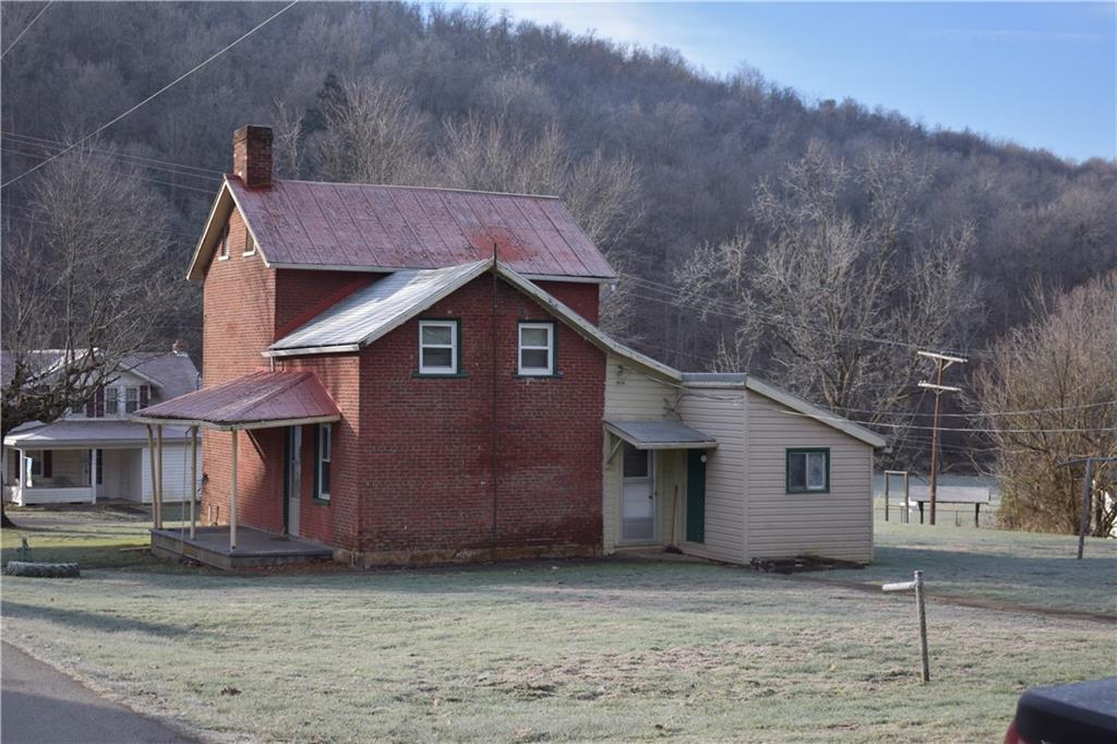 645 10 Mile Road Amity, PA 15311 - Photo 2 of 17