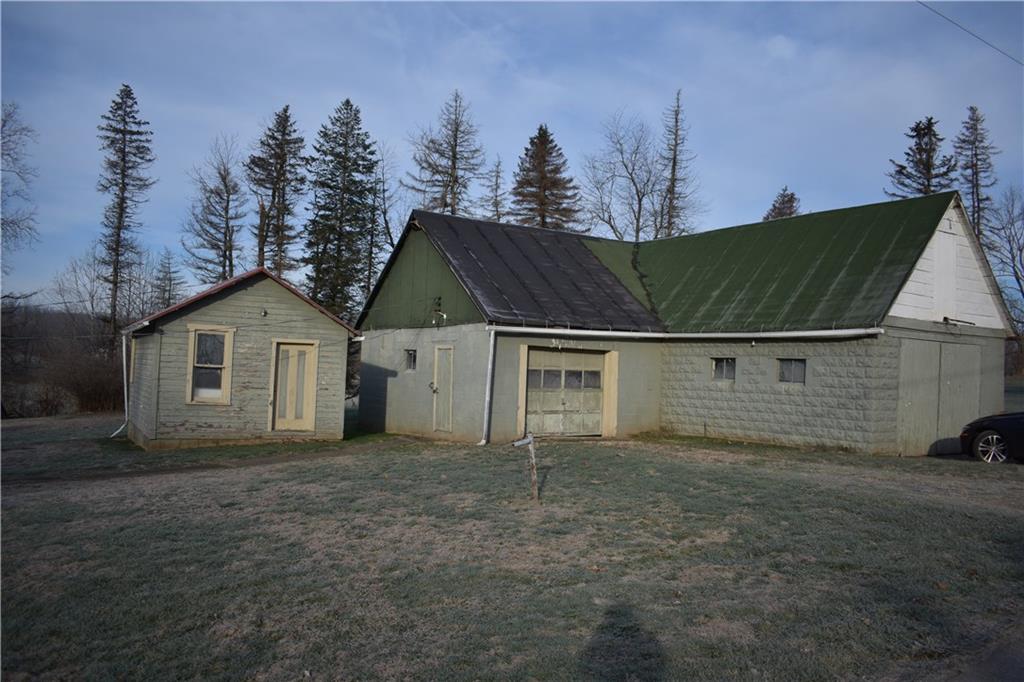 645 10 Mile Road Amity, PA 15311 - Photo 3 of 17