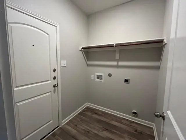 $2,200 | 1117 Wheatfield Lane, Crowley, TX 76036