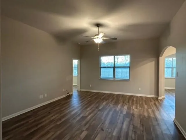 $2,200 | 1117 Wheatfield Lane, Crowley, TX 76036