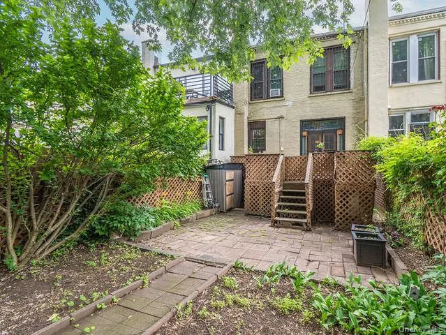 $2,200,000 | 17 Clarkson Avenue | Prospect Lefferts Gardens