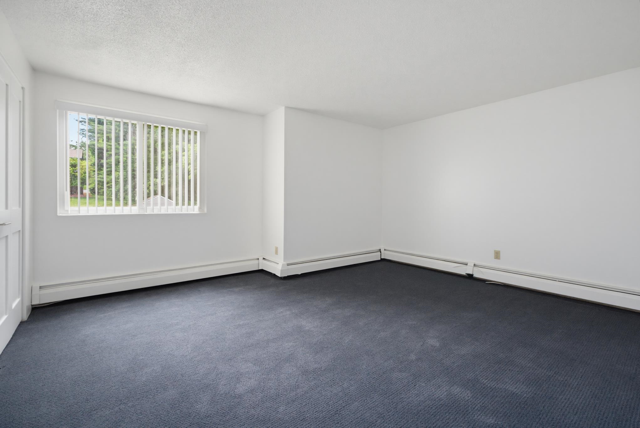 123 English Village Road, Unit 202 Manchester, NH 03102 - Photo 18 of 26