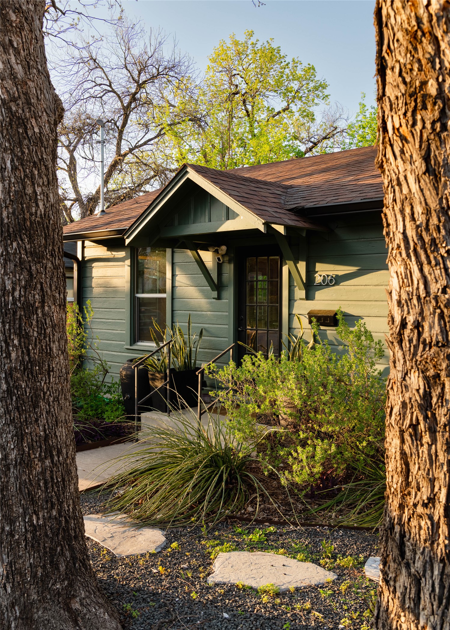 206 West Milton Street, Unit B Austin, TX 78704 - Photo 24 of 27