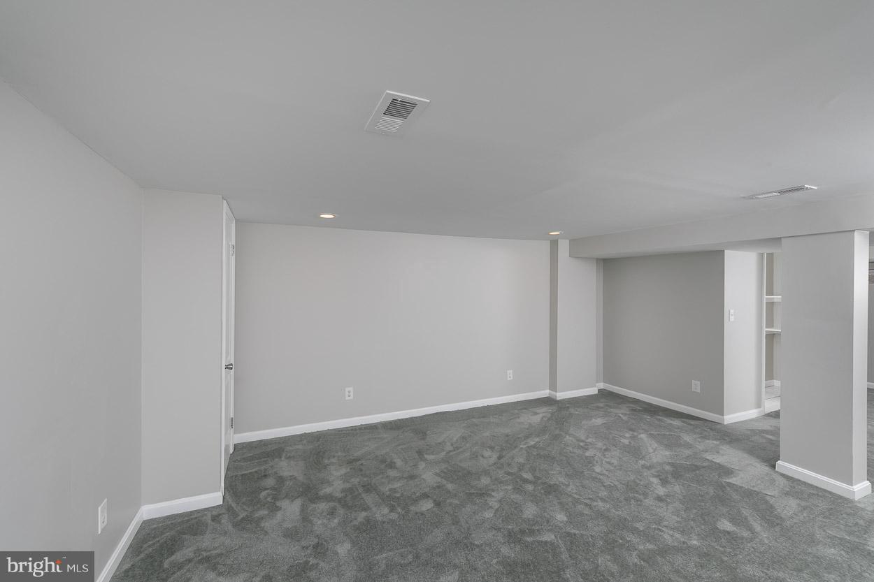 1210 Gleneagle Road Baltimore, MD 21239 - Photo 20 of 25 Basement
