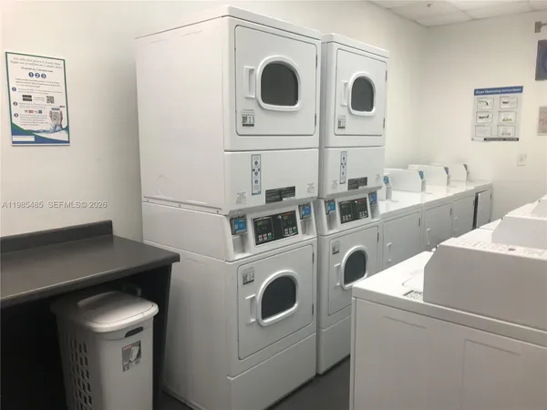 $2,600 | 700 Northeast 63rd Street, Unit D503, Miami, FL 33138